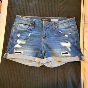 ❤️ 😍 Aeropostale shorts!